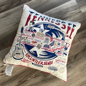 TN decorative pillow